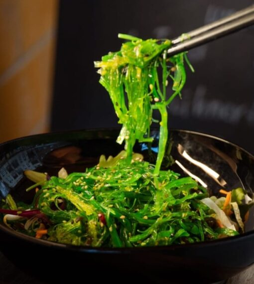 Seetangsalat mit Sesam